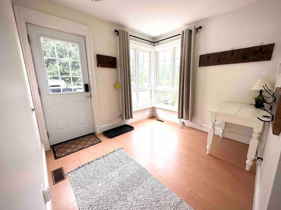 Cottage Retreat On 11 Acres Flesherton エクステリア 写真